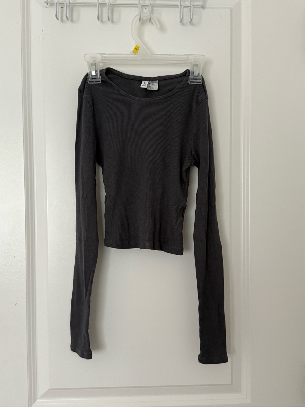 Women's Long-Sleeve Ribbed Crop Top - Dark Gray